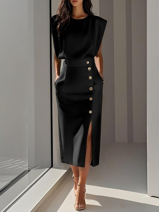 Women’s Sleeveless Midi Dress – Button Detail & Fitted Waist