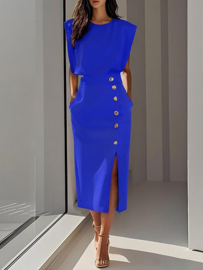 Women’s Sleeveless Midi Dress – Button Detail & Fitted Waist