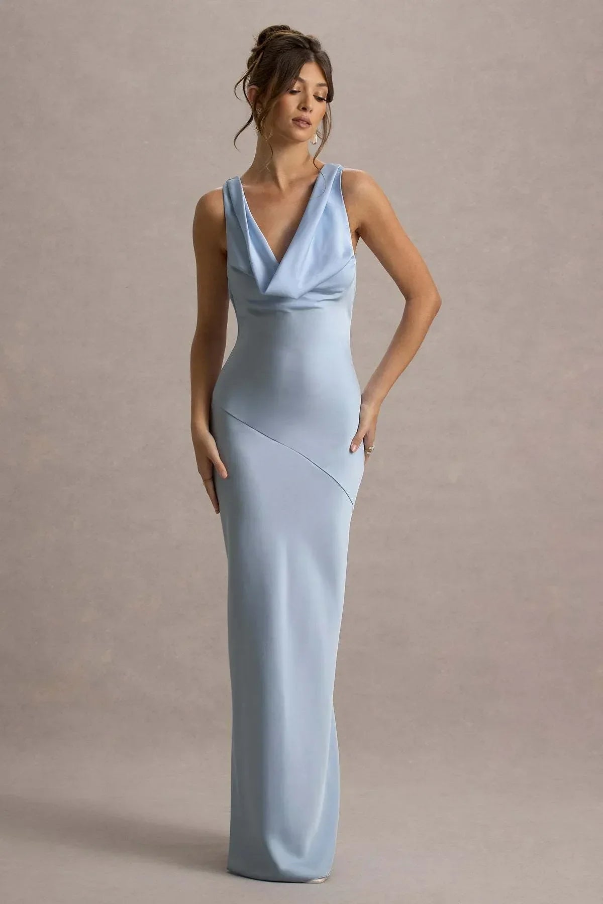 Gael™ | Vestido Largo Escote Cascada
