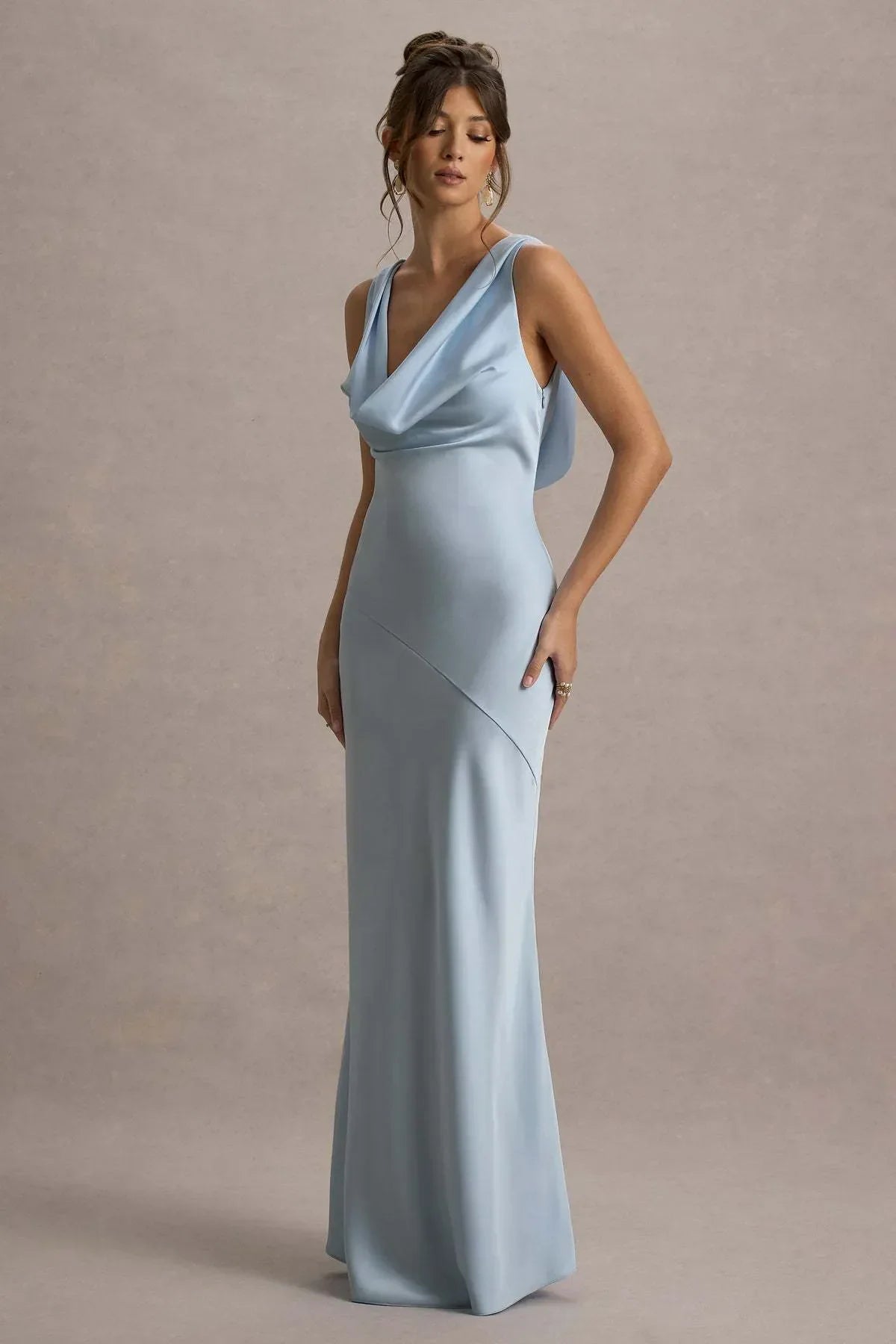 Gael™ | Vestido Largo Escote Cascada