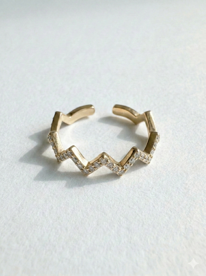 Anillo zigzag con piedras preciosas Martina