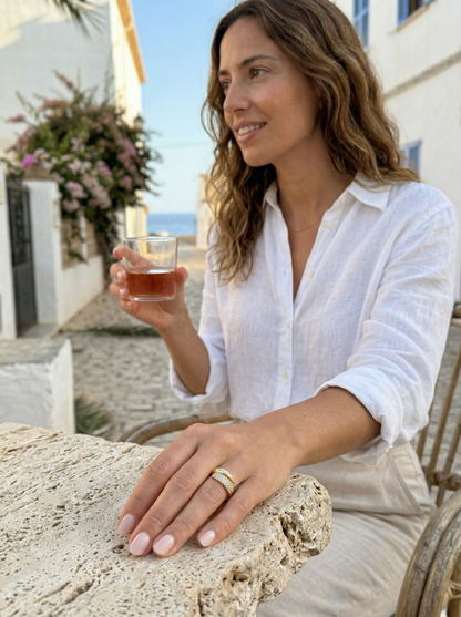 Anillo elegante con piedras preciosas Claudia