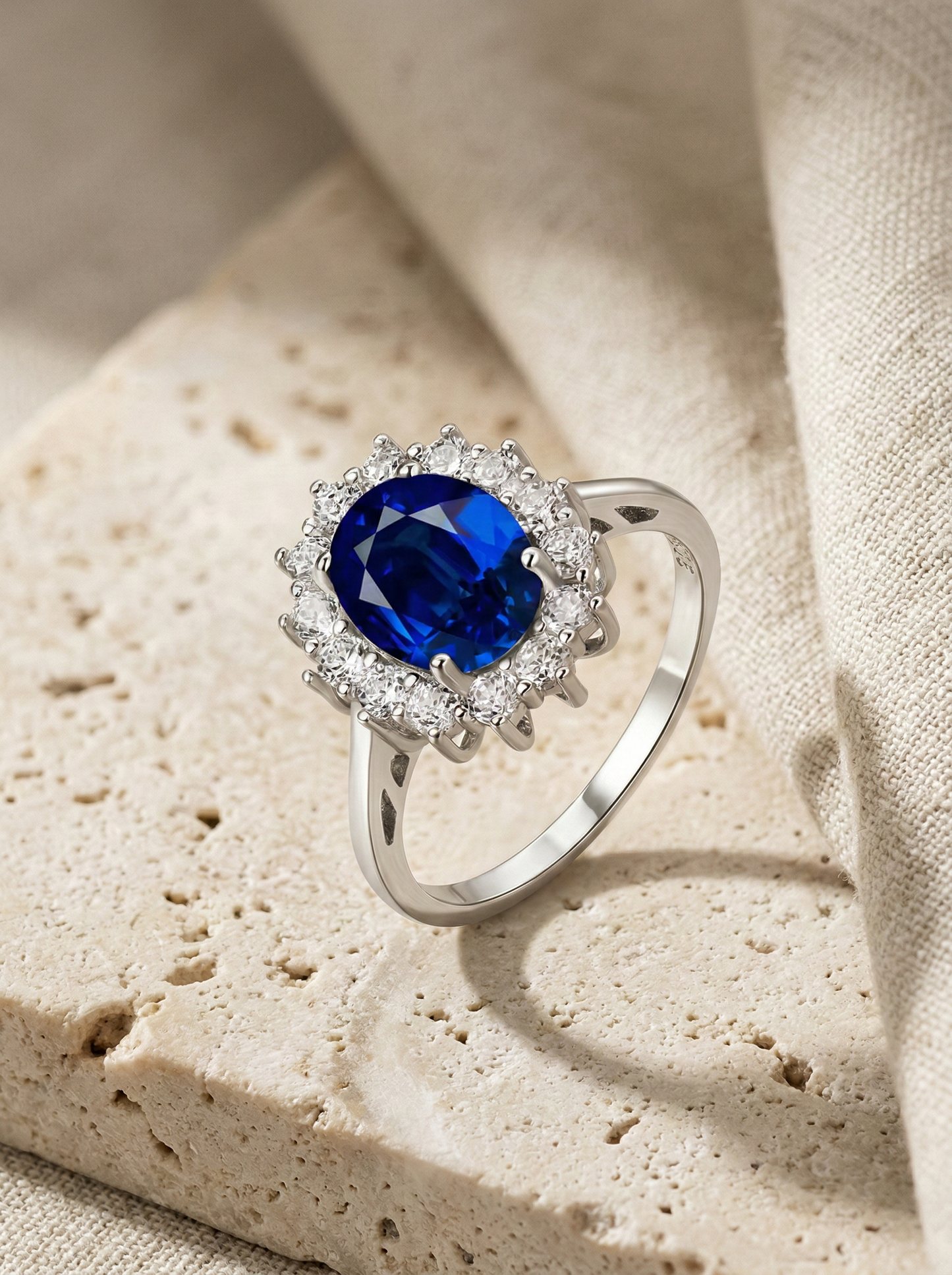 Anillo Zafiro Diana