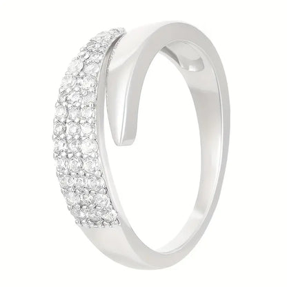 Anillo elegante con piedras preciosas Claudia