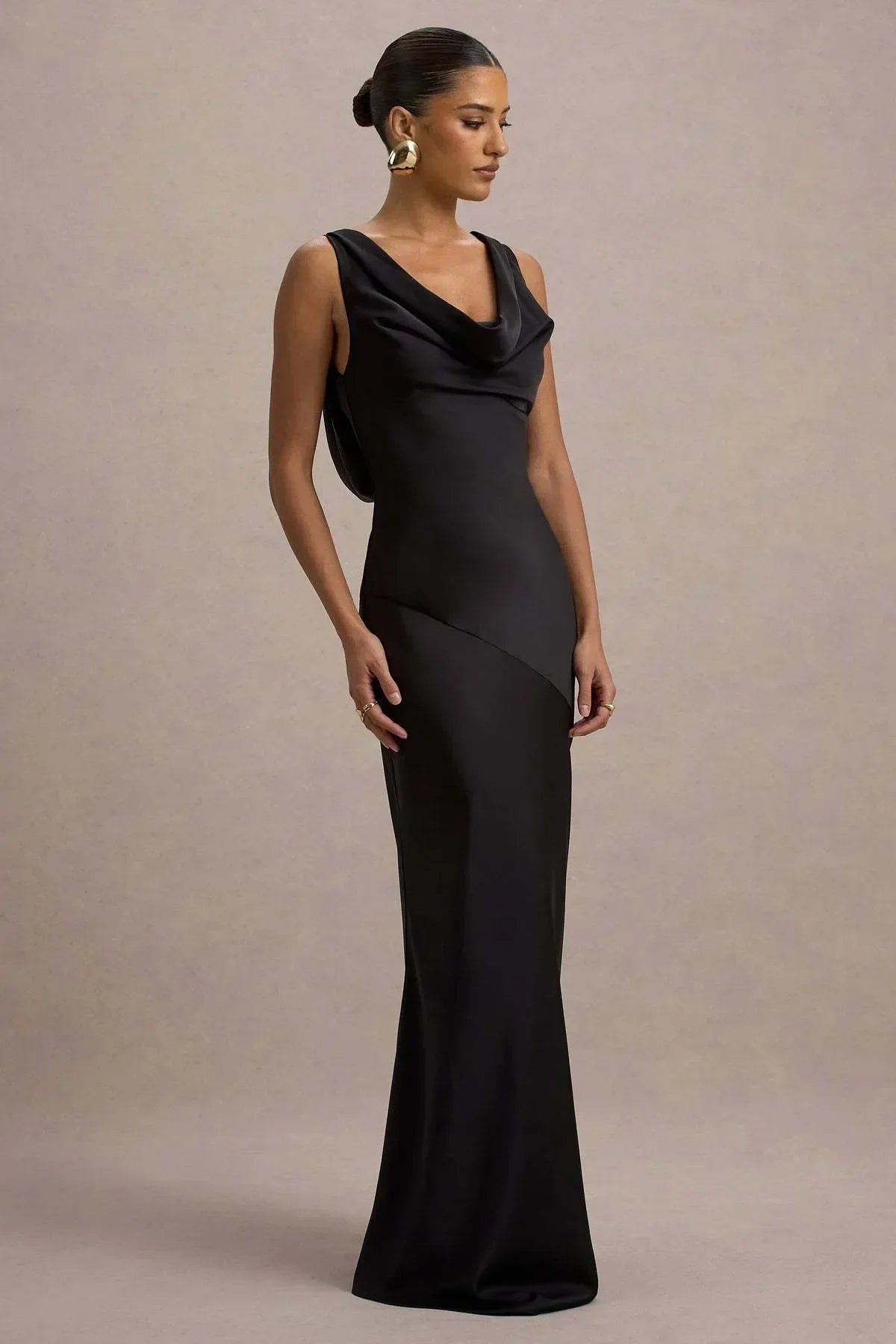 Gael™ | Vestido Largo Escote Cascada
