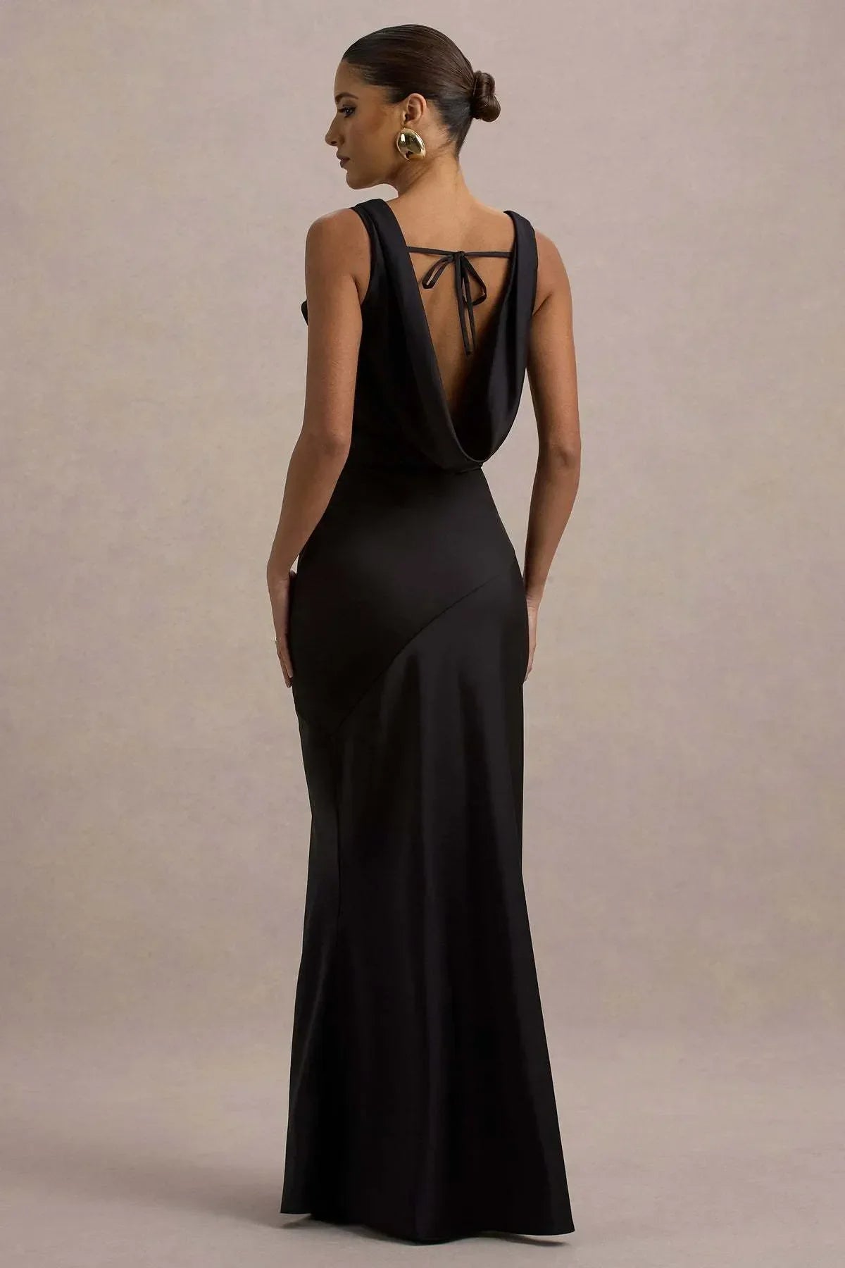Gael™ | Vestido Largo Escote Cascada