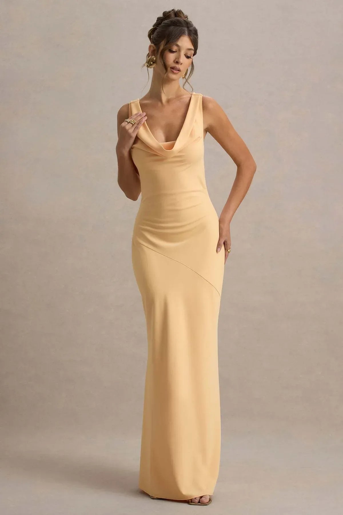 Gael™ | Vestido Largo Escote Cascada