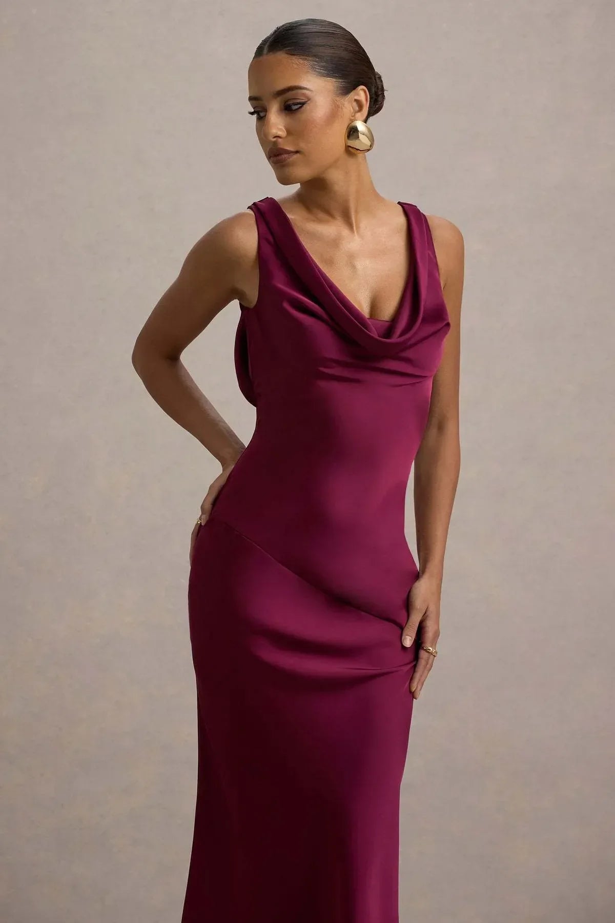 Gael™ | Vestido Largo Escote Cascada